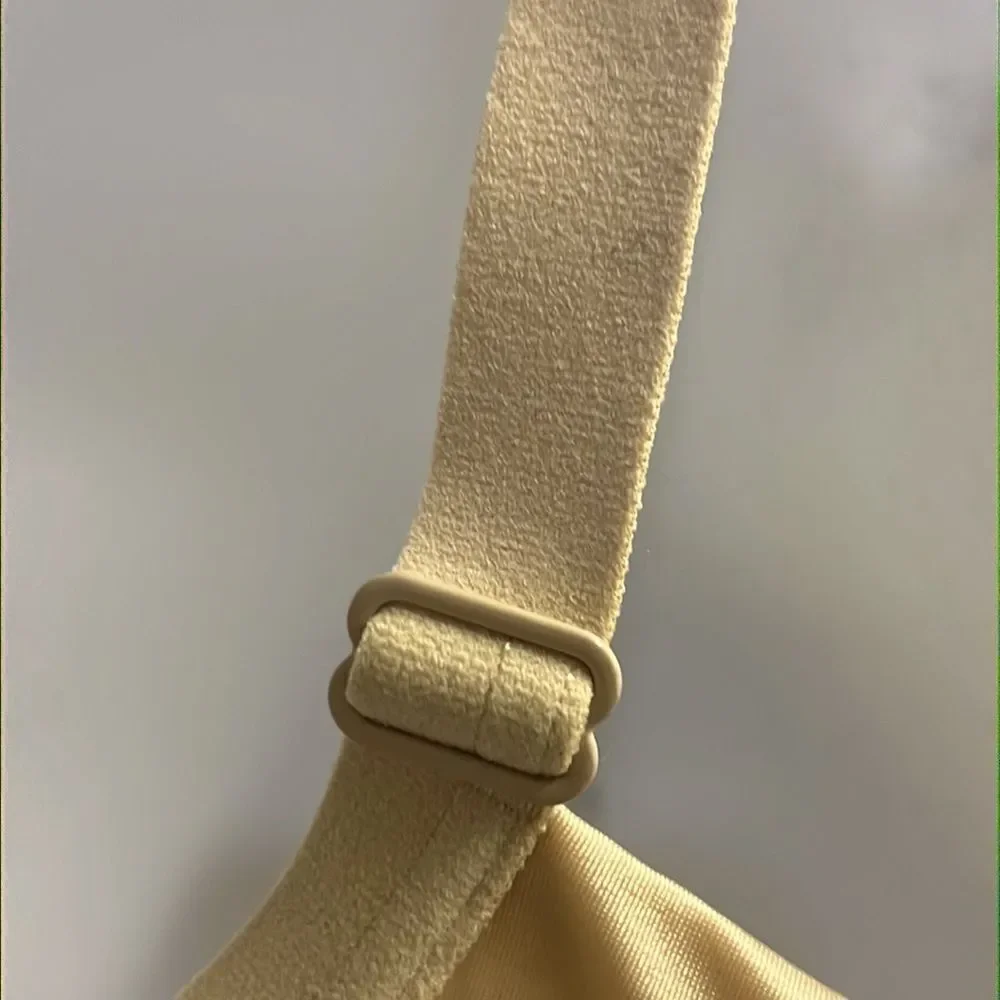 Victoria’s Secret Full Coverage Tan Adjustable Straps Padded Wire Bra- 38DD
